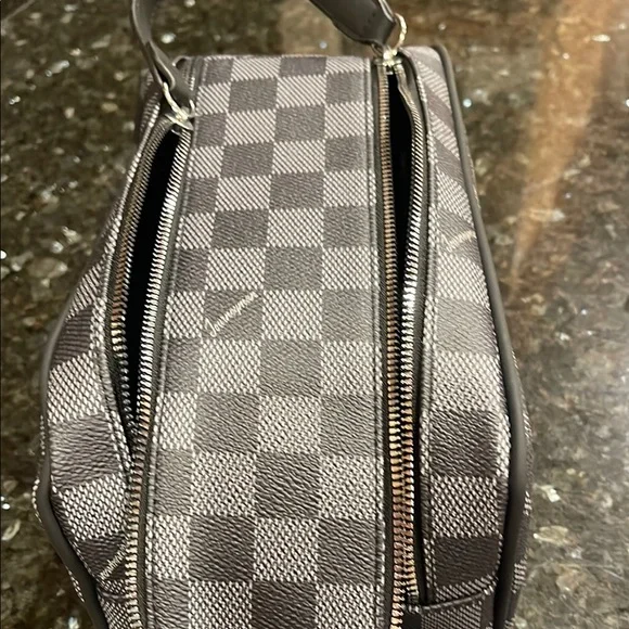 Checkered Gray Men's Bag travel bag - Picture 3 of 3